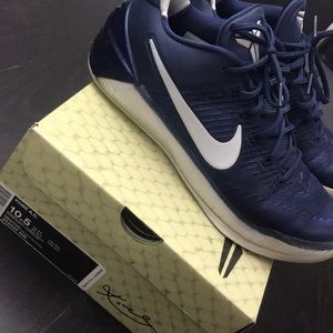 Men’s Kobe A.D 10.5 Athletic shoes